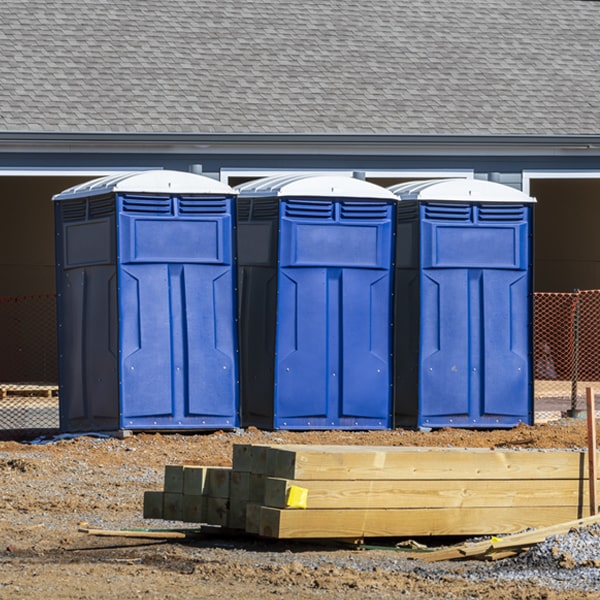 how can i report damages or issues with the portable toilets during my rental period in Frankfort Maine